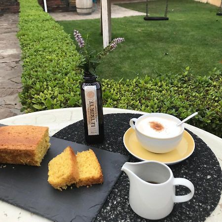 La Casita Del Patio Pensionat Bernardos Exteriör bild
